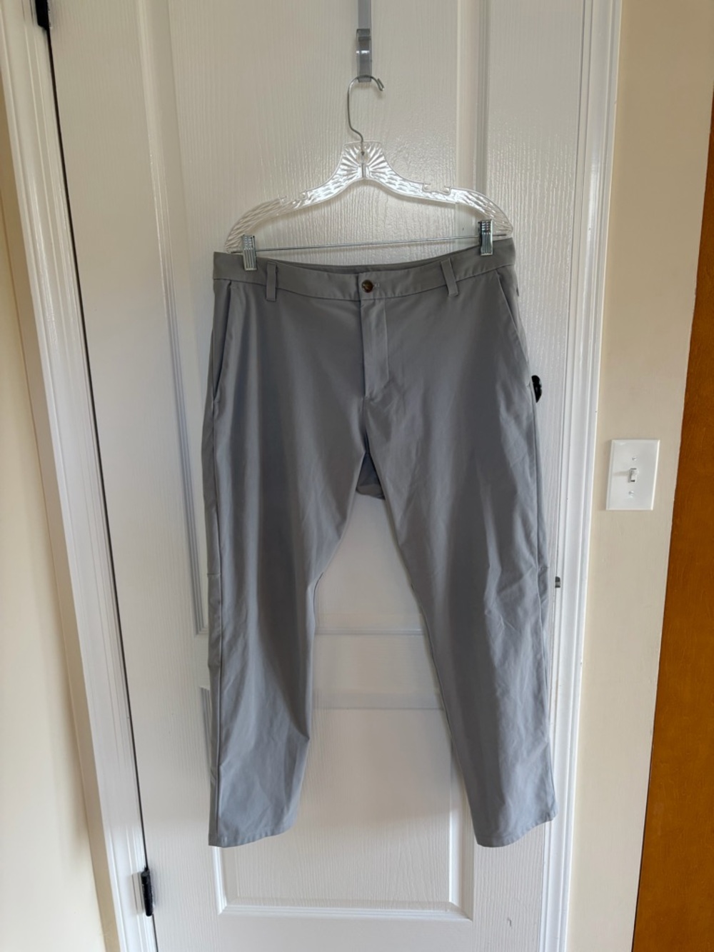 Lululemon commission pants